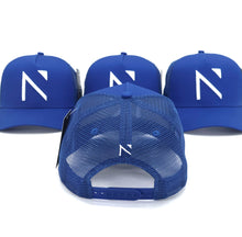 The Royal Blue Signature ’N’ mesh trucker cap
